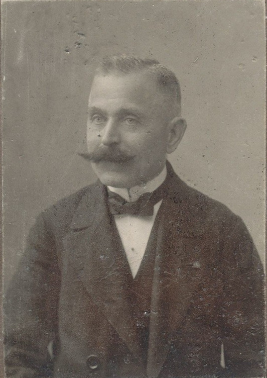 Buchdrucker Julius Fibich - Gründer und Herausgeber der Mistelbacher Zeitung