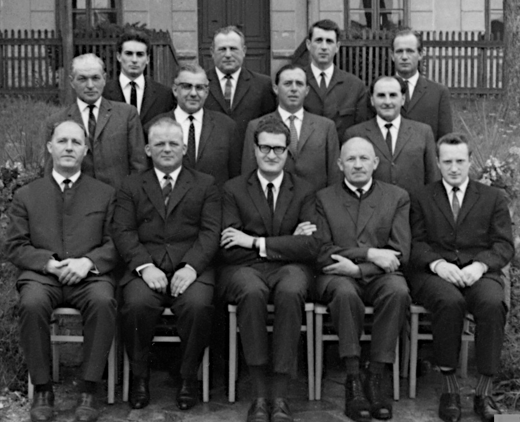 Der Gemeinderat von Ebendorf etwa im ersten Halbjahr 1966