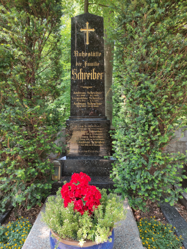 Schreibers letzte Ruhestätte auf dem Mistelbacher Friedhof