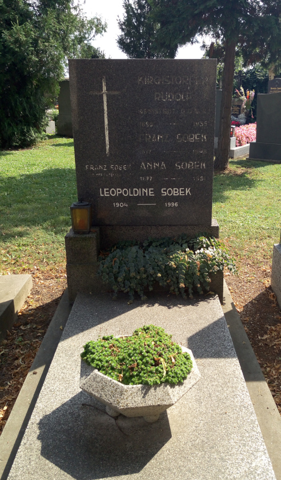 Sobeks letzte Ruhestätte auf dem Mistelbacher Friedhof