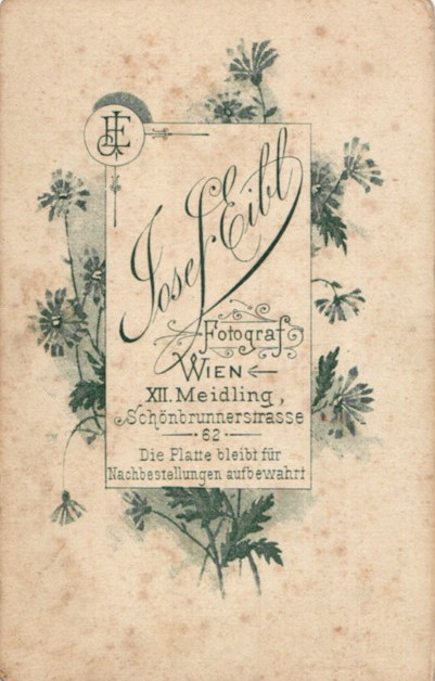 Rückseite einer Hartkartonfotografie von Josef Eibl